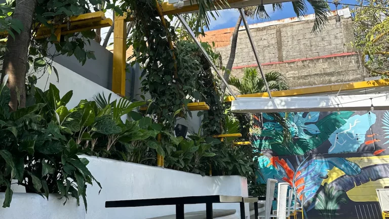 Ankunft in Managua, der Hauptstadt von Nicaragua, in Zentralamerika, auf der Nicaragua Rundreise.