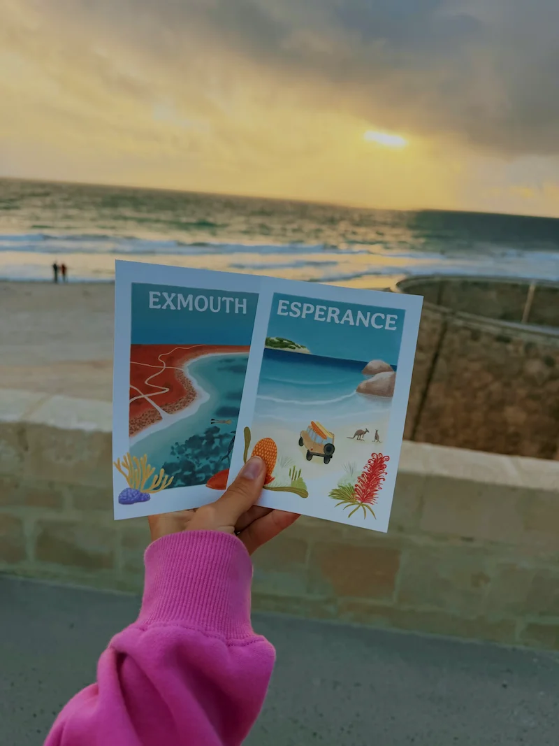 Postkarten von Exmouth und Esperance am Strand von Scarborough, Perth, in Westaustralien.